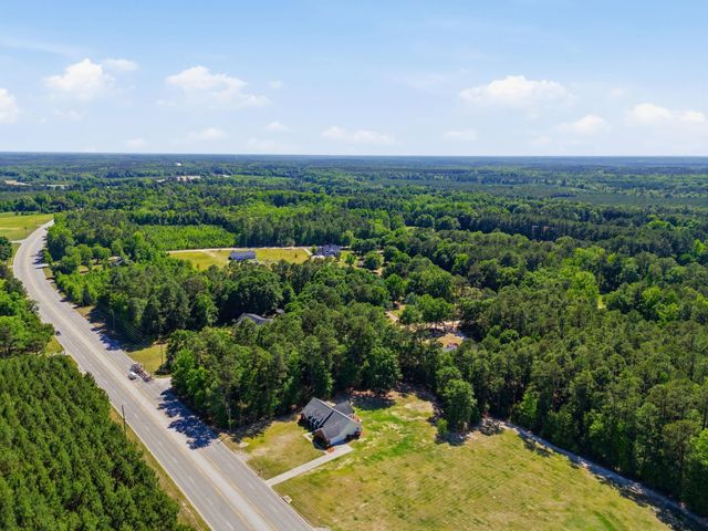 956 Saint Matthews Road, Saint Matthews, SC 29135