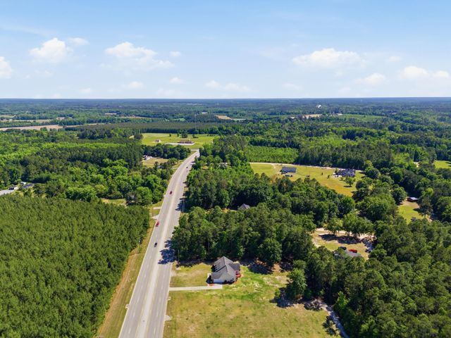 956 Saint Matthews Road, Saint Matthews, SC 29135