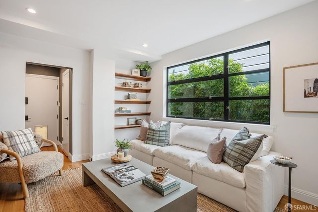 119 Ellert Street, San Francisco, CA 94110