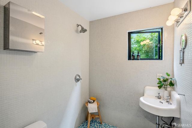 119 Ellert Street, San Francisco, CA 94110
