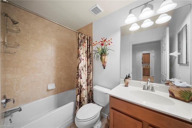 10306 Heritage Bay BLVD 2913, Naples, FL 34120