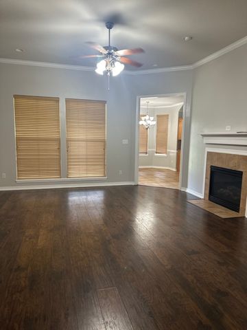 5805 Bluebonnett Drive, Bossier City, LA 71112