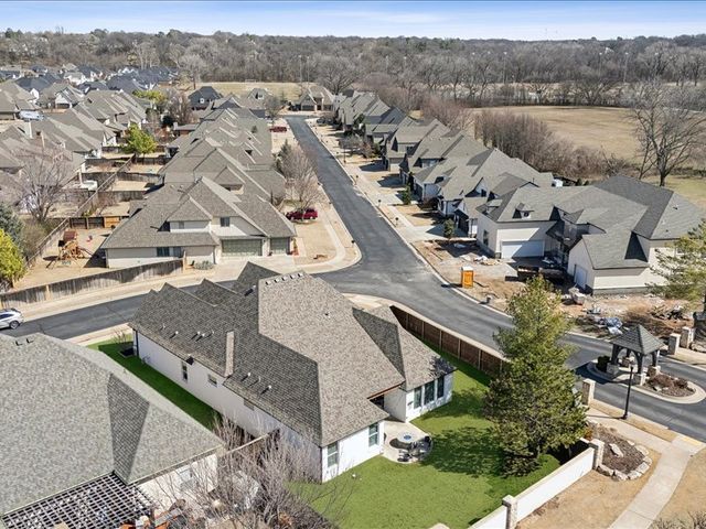 10328 S Delaware Place, Tulsa, OK 74137