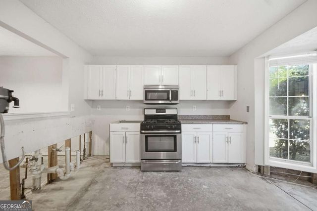 5145 N Bridges Drive, Johns Creek, GA 30022
