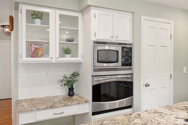 13014 NE 197th Place, Woodinville, WA 98072