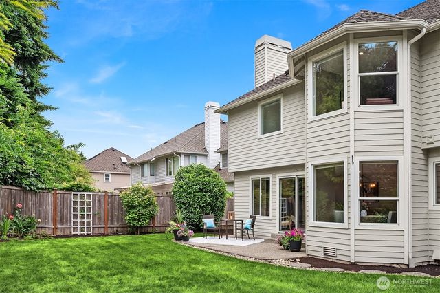 13014 NE 197th Place, Woodinville, WA 98072
