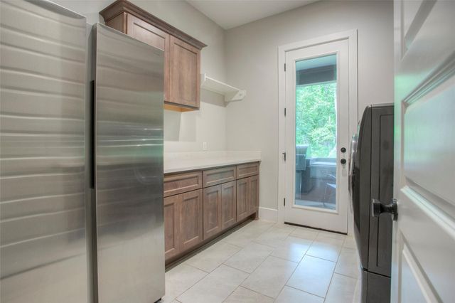 12915 Oak Barrel Road, Willis, TX 77378