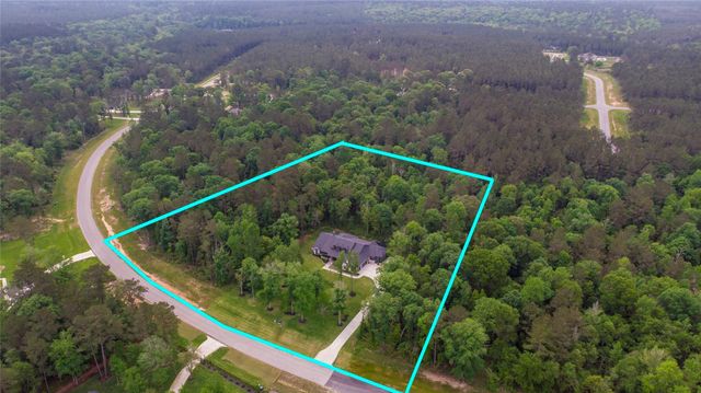 12915 Oak Barrel Road, Willis, TX 77378