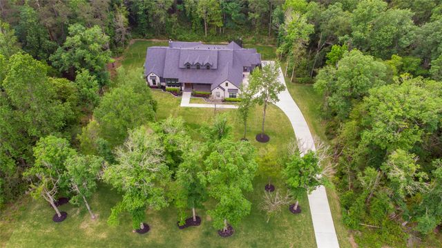 12915 Oak Barrel Road, Willis, TX 77378