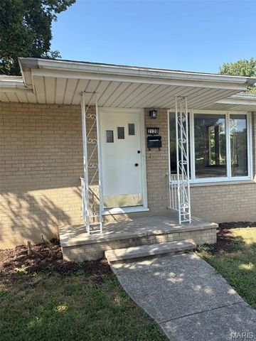 2120 Washington Avenue, Alton, IL 62002