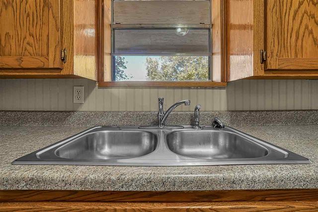 1814 NW Dearborn Ave, Lawton, OK 73507