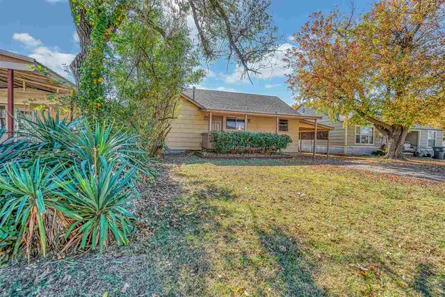 1814 NW Dearborn Ave, Lawton, OK 73507