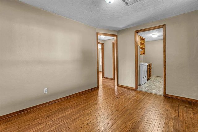 1814 NW Dearborn Ave, Lawton, OK 73507