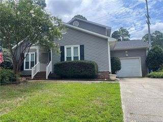 5701 Paradise Court, Fayetteville, NC 28314