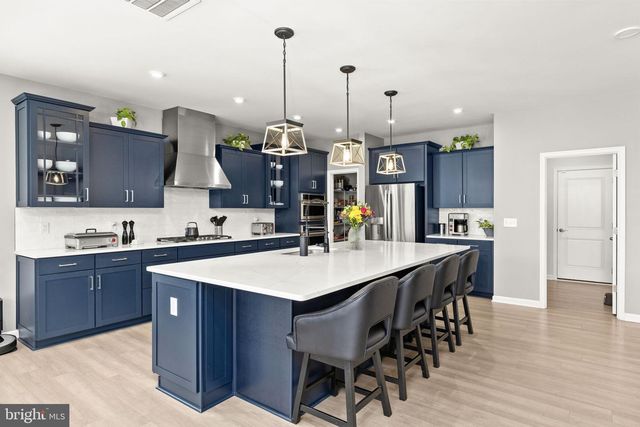 9305 SPRING HILL LN, Fredericksburg, VA 22408