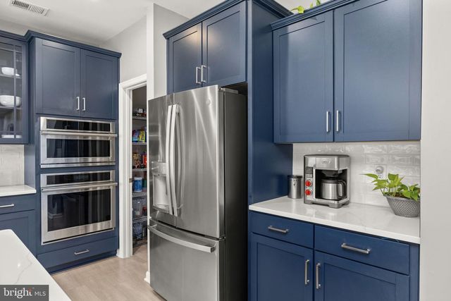 9305 SPRING HILL LN, Fredericksburg, VA 22408