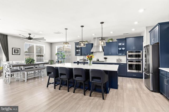 9305 SPRING HILL LN, Fredericksburg, VA 22408