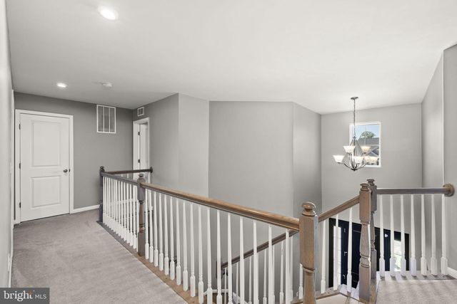 9305 SPRING HILL LN, Fredericksburg, VA 22408