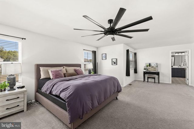 9305 SPRING HILL LN, Fredericksburg, VA 22408