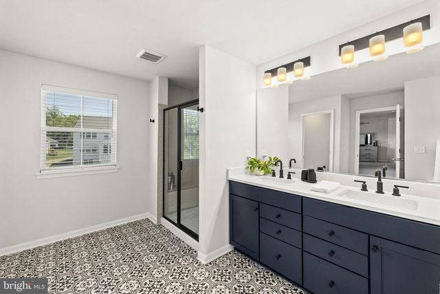 9305 SPRING HILL LN, Fredericksburg, VA 22408