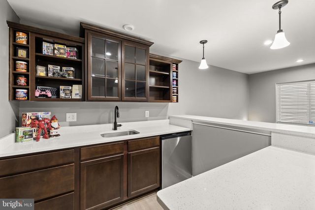 9305 SPRING HILL LN, Fredericksburg, VA 22408