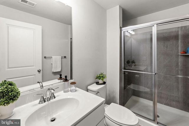 9305 SPRING HILL LN, Fredericksburg, VA 22408