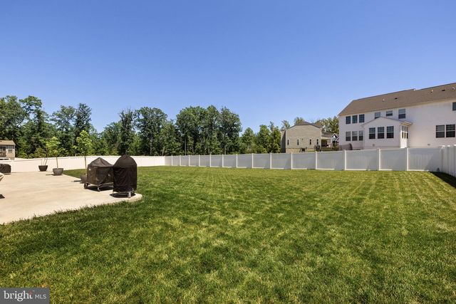 9305 SPRING HILL LN, Fredericksburg, VA 22408