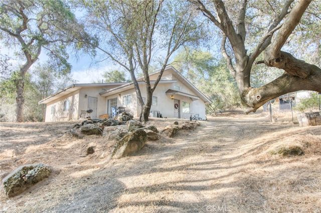 43867 Trabuco Court, Coarsegold, CA 93614