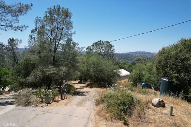 43867 Trabuco Court, Coarsegold, CA 93614