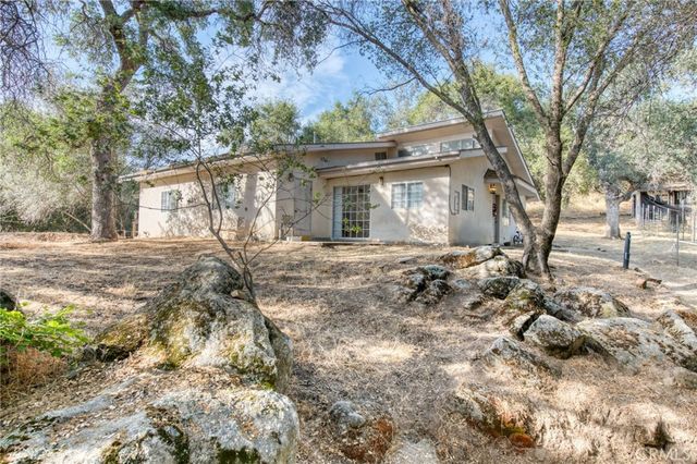 43867 Trabuco Court, Coarsegold, CA 93614
