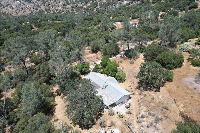 43867 Trabuco Court, Coarsegold, CA 93614