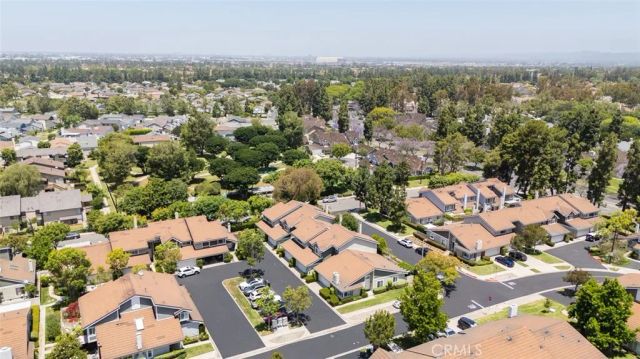 20 Marigold 15, Irvine, CA 92614