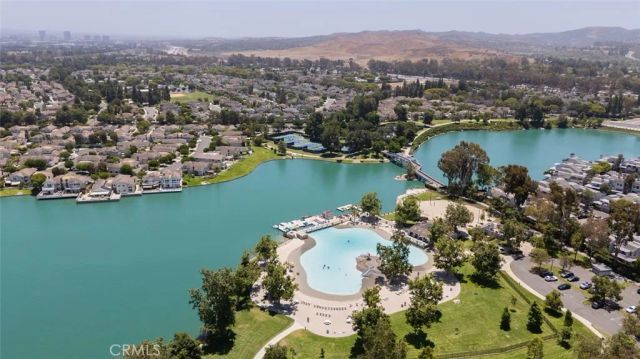 20 Marigold 15, Irvine, CA 92614