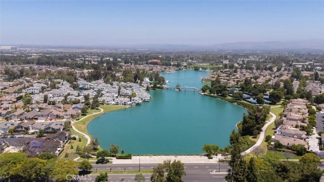 20 Marigold 15, Irvine, CA 92614