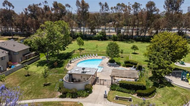 20 Marigold 15, Irvine, CA 92614