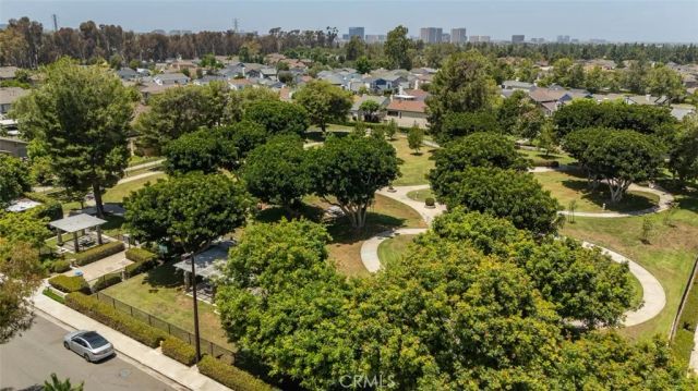 20 Marigold 15, Irvine, CA 92614