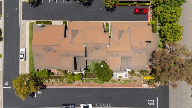 20 Marigold 15, Irvine, CA 92614