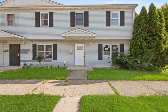 2101 S 4th Avenue B, Maywood, IL 60153