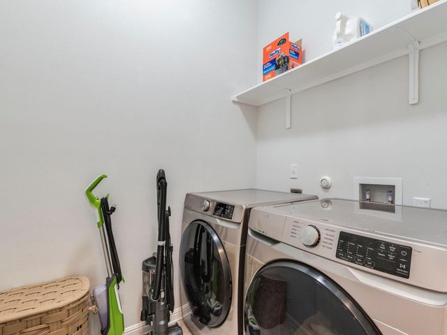 372 Spinnaker LOOP, Kyle, TX 78640