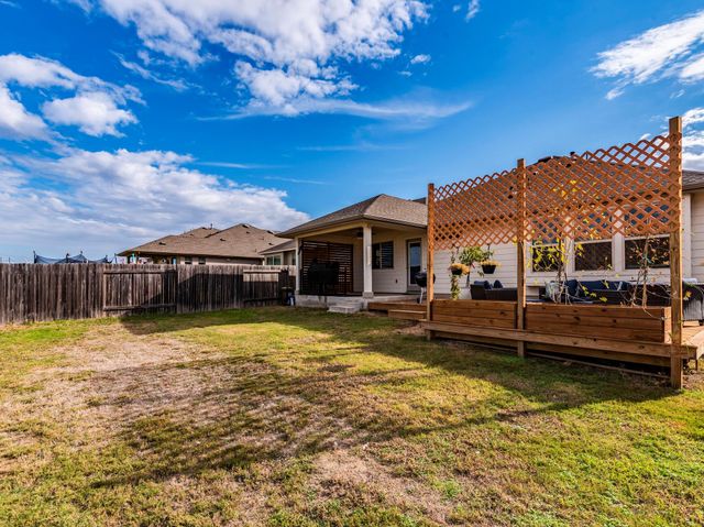 372 Spinnaker LOOP, Kyle, TX 78640