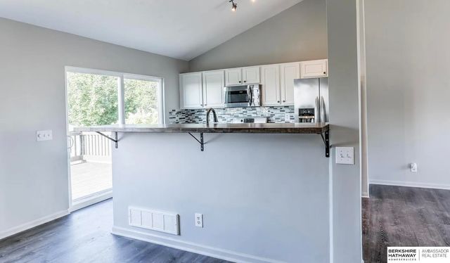 16733 Patrick Avenue, Omaha, NE 68116