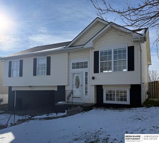 16733 Patrick Avenue, Omaha, NE 68116