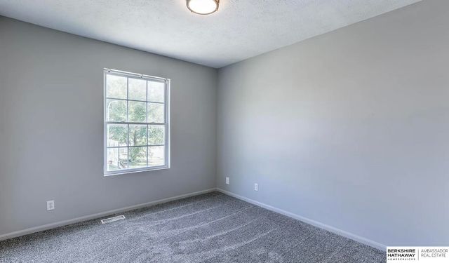 16733 Patrick Avenue, Omaha, NE 68116