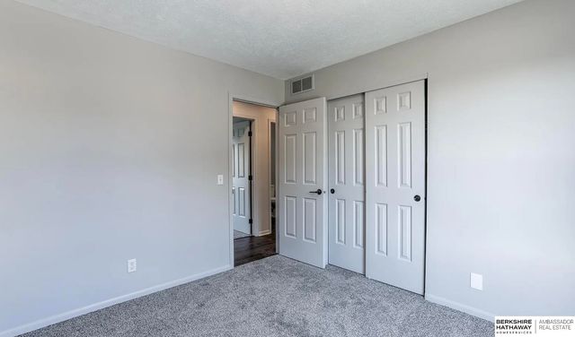 16733 Patrick Avenue, Omaha, NE 68116