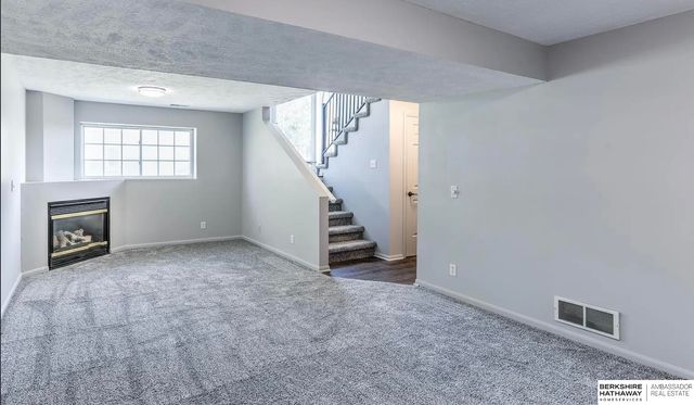 16733 Patrick Avenue, Omaha, NE 68116