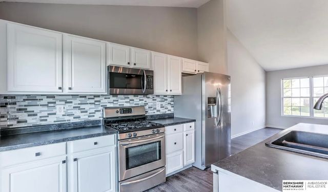 16733 Patrick Avenue, Omaha, NE 68116