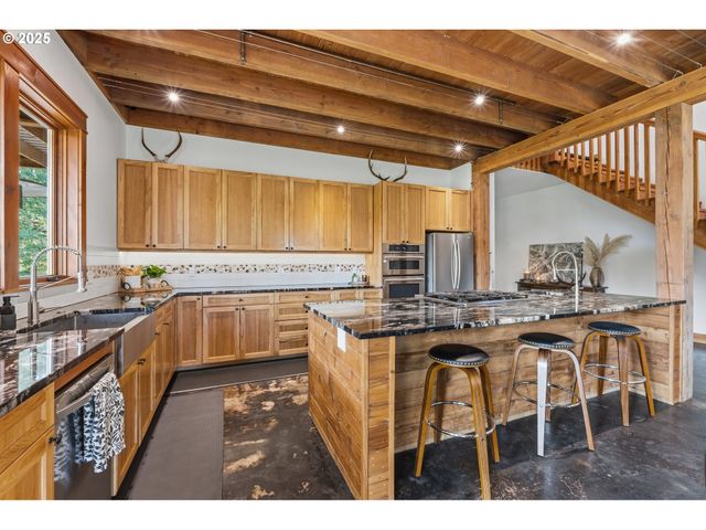 46910 Nw CHRYSLER Dr, Banks, OR 97106