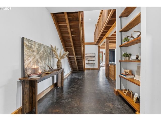 46910 Nw CHRYSLER Dr, Banks, OR 97106