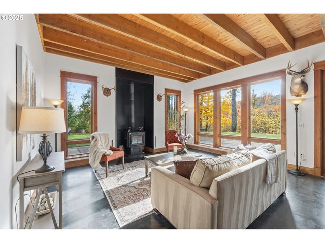 46910 Nw CHRYSLER Dr, Banks, OR 97106