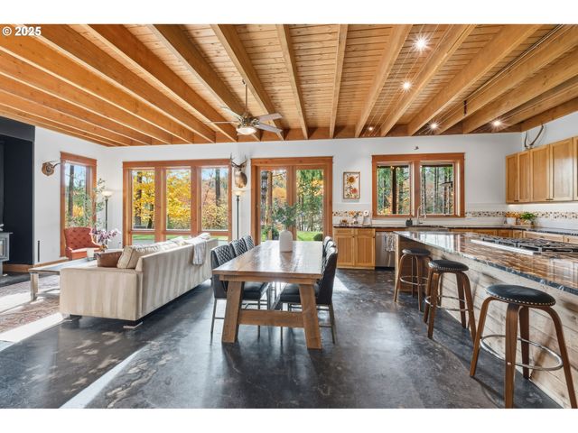 46910 Nw CHRYSLER Dr, Banks, OR 97106